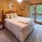 Boat Dock! Lakefront Group Getaway in Eldon