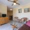 Lovely 2 bed apt overlooking golf
