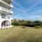 Superbly situated Vistamar