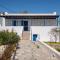 Punda Beach Seaside Retreat