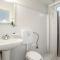 Dolphin Studio Sea View 11