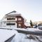 Skylodges