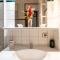 Le cheval blanc E7