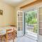 The Green Cottage 1