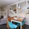 2 Brook Cottages