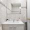 Estudio con piscina