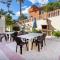 5 bedroom Villa private pool