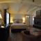 Hyde Away Inn