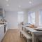 Classic Apartment - Central Harrogate Apartment