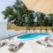White suites