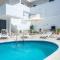 White suites