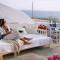 Α Peaceful Seafront Escape in Santorini- Sonus Mare