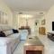 Superb 2-bed apartment in Duquesa