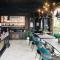 Shade House - Phuket Downtown