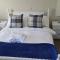 Central Bar Guesthouse