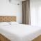 Status-M Apartments 100