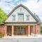 The Long Run - 2 CA King Sized Beds+ - Sleeps 8-10