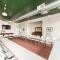 The Long Run - 2 CA King Sized Beds+ - Sleeps 8-10