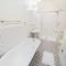 The Long Run - 2 CA King Sized Beds+ - Sleeps 8-10