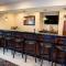 Cobblestone Hotel & Suites - Knoxville - Knoxville