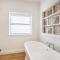 3 Bed in Holt oc-2280