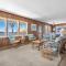 Yorkshire by Oak Island Accommodations