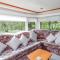 Fron Dderw Caravan