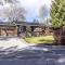 Broken Bow Getaway Pet Friendly Midtown