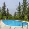 Manolis House