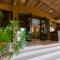 Brown House Hotel