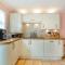 3 Bed in Torquay oc-hesmew
