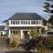 Cave Rock Guest House
