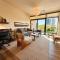East Side Luxury 1BR Apt - Near Brady St with Balcony and Lounge