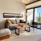East Side Luxury 1BR Apt - Near Brady St with Balcony and Lounge
