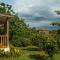El Lugar Costa Rica Resort
