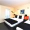 Accolade Lodge Motel