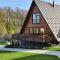 Twin Cabins / Cabanele Gemene