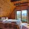 Twin Cabins / Cabanele Gemene
