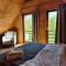 Twin Cabins / Cabanele Gemene