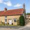 Stunning Yew Tree Cottage
