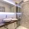 Colonna 18 Apartment by Ghor