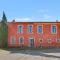 Château Fourclins Domaine privatif 16 personnes Parc & Bassin naturel Proche Toulouse