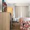 Red Roof Inn & Suites Tomah