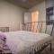 Bratis Holiday Home