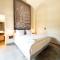 Wasserturm Hotel Cologne, Curio Collection by Hilton