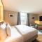 Wasserturm Hotel Cologne, Curio Collection by Hilton