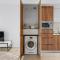 CBD RiverView 2Bed Apt Kingbed at Tallest building