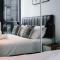 CBD RiverView 2Bed Apt Kingbed at Tallest building