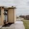 OceanFront - Absolute Waterfront