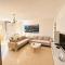 H&G Seaview Apartments